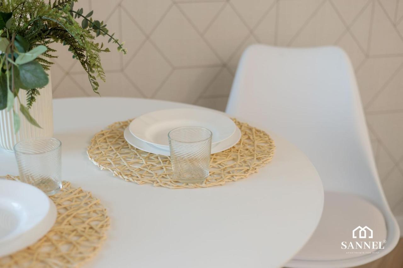 Apartament Horizon Z Dostepem Do Basenow,Strefy Saun,Jacuzzi- Pinea Apartments Pobierowo-Sannel Apartments For Rent Екстериор снимка