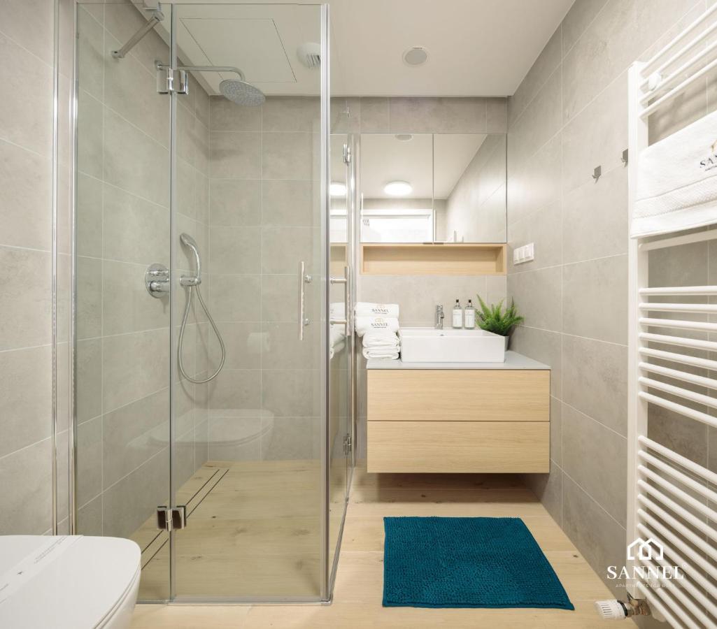 Apartament Horizon Z Dostepem Do Basenow,Strefy Saun,Jacuzzi- Pinea Apartments Pobierowo-Sannel Apartments For Rent Екстериор снимка